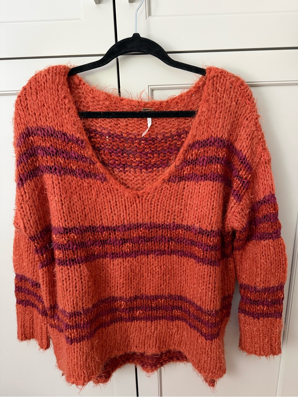 FREE PEOPLE SWEATER